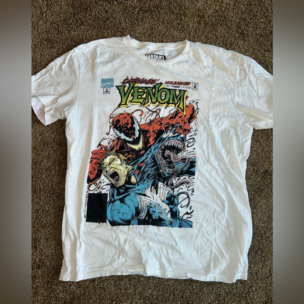 Venom graphic tee